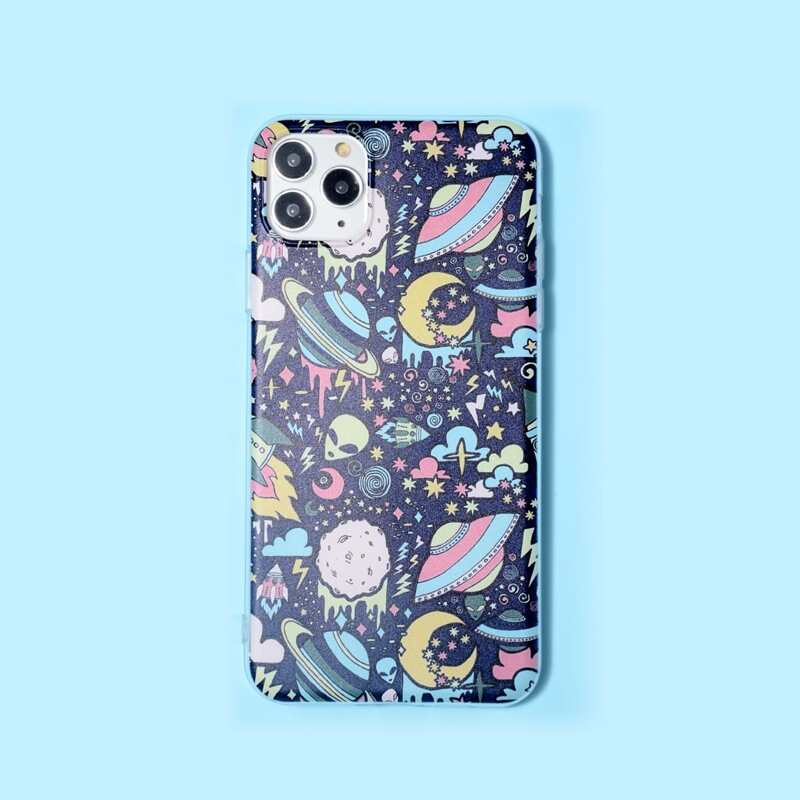 

Cartoon Graphic iPhone Case, Multicolor