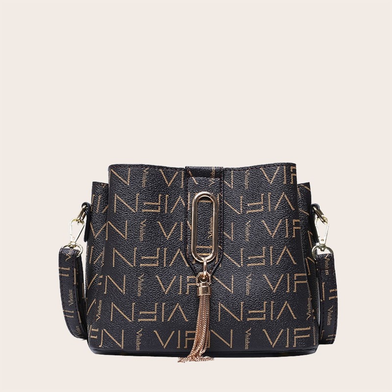 

Tassel Decor Crossbody Bag, Black
