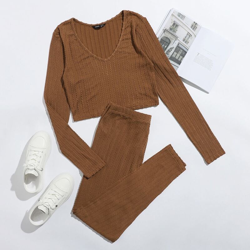 

V-neck Textured Crop Top & Leggings Set, Brown