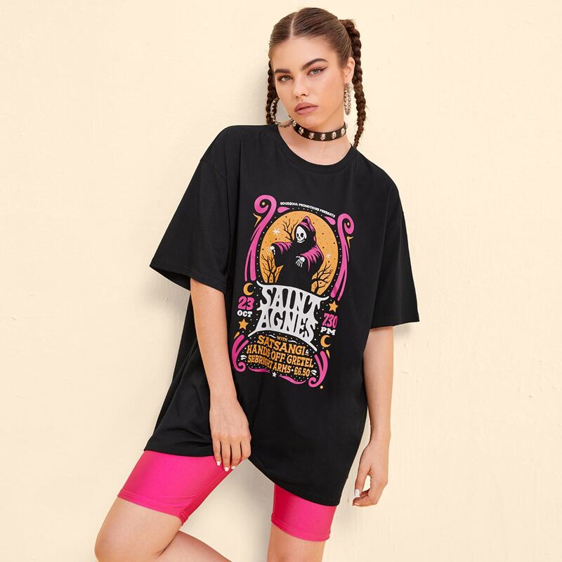 

Letter Skull Graphic Oversized Tee, Black