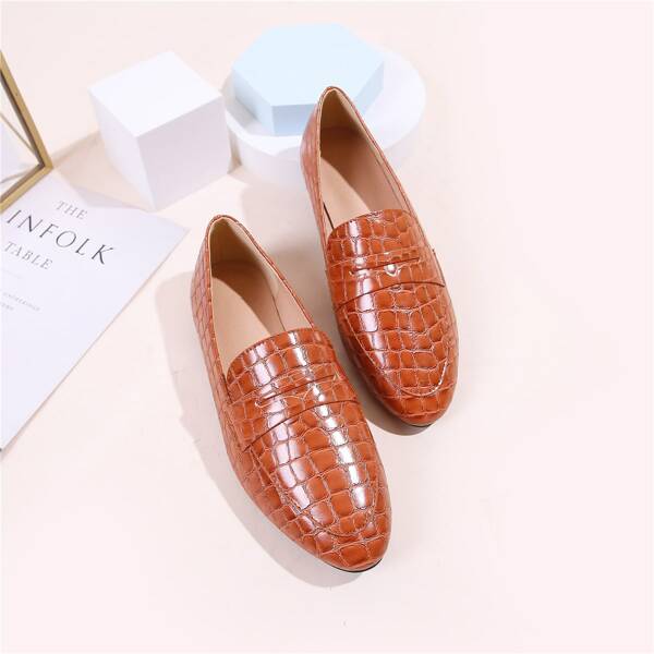 

Croc Embossed Slip On Loafers, Brown