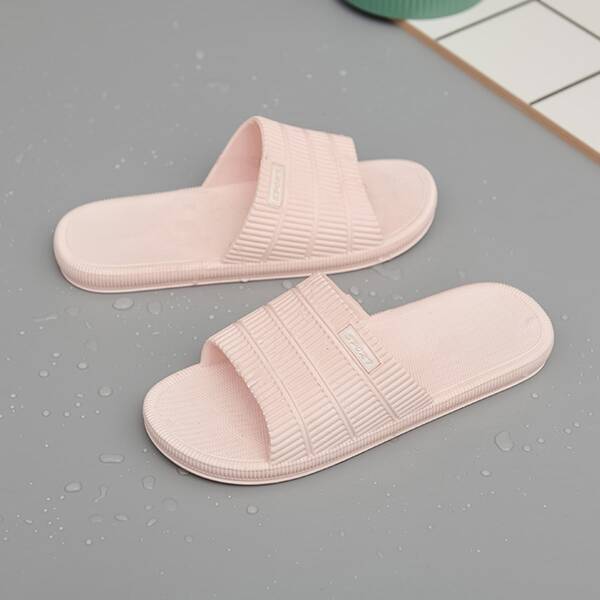 

Letter Graphic Wide Fit Slides, Pink