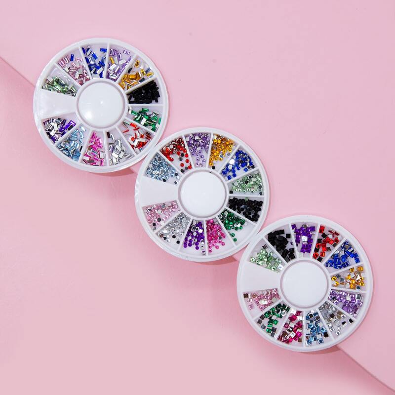 

Rhinestone Nail Art Decor - 3 Boxers, Multicolor