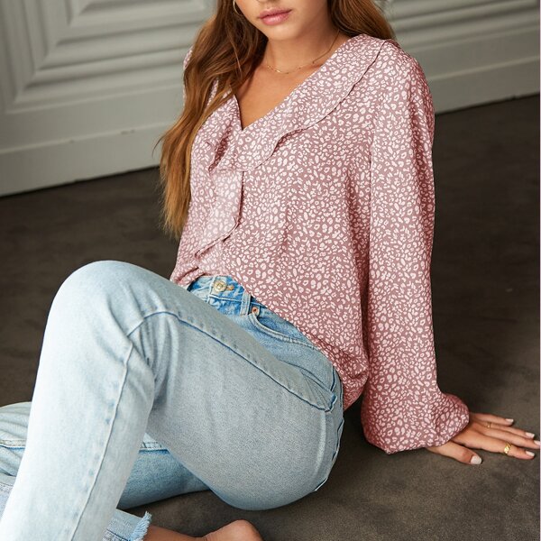 

Allover Print Ruffle Trim Blouse, Dusty pink