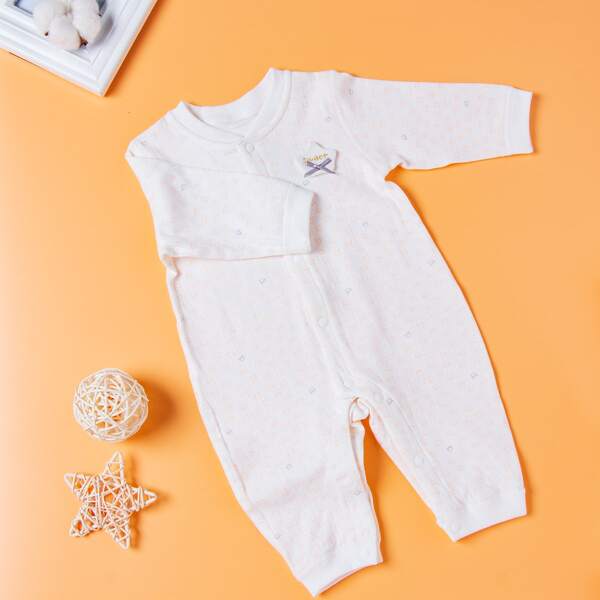 

Baby Girl Crown & Letter Graphic Bow Jumpsuit, White