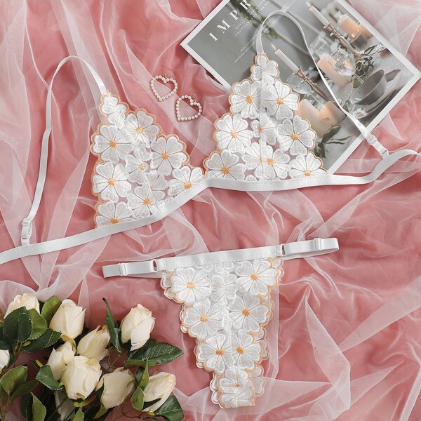 

Floral Lace Lingerie Set, White