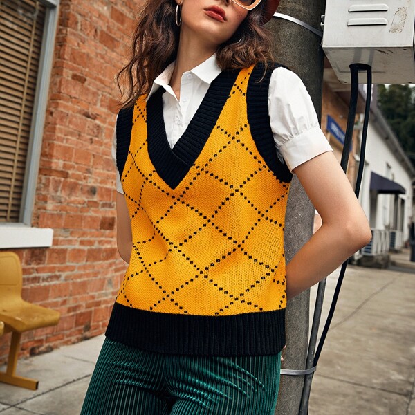 

Argyle Pattern Sweater Vest, Yellow
