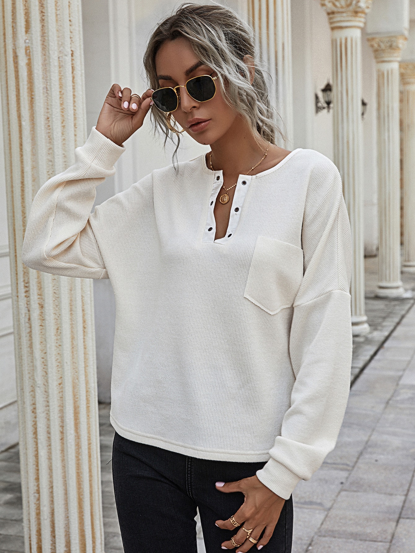 Garment Eyelets Pocket Front Tee thumbnail