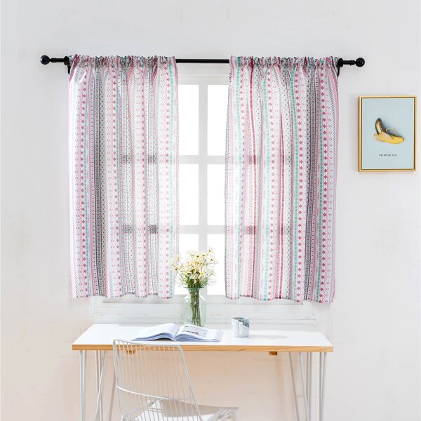 

Geometric Pattern Single Panel Curtain, Multicolor