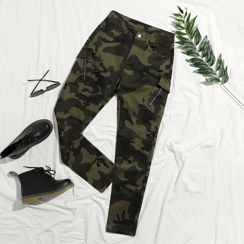 

Utility Pocket Camo Jeans, Multicolor