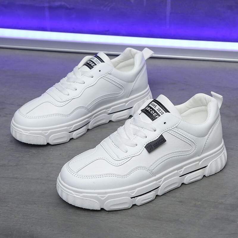 

Lace-up Front Skate Shoes, White