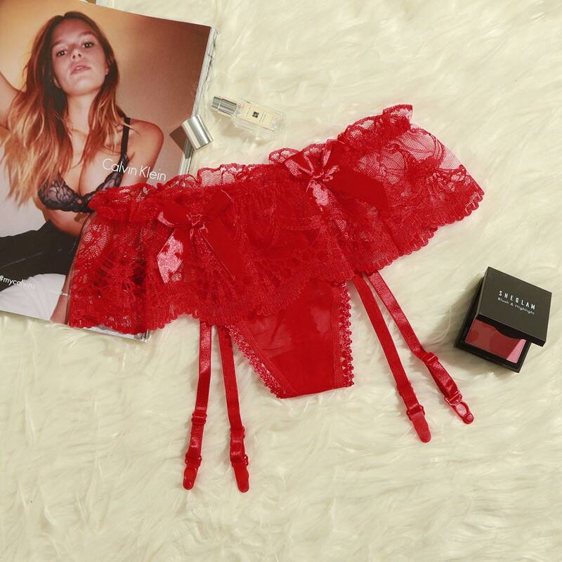 

Floral Lace Garter Panty, Red