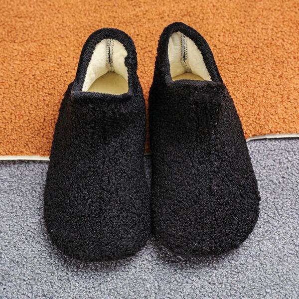 

Toddler Girls Fluffy Flats, Black