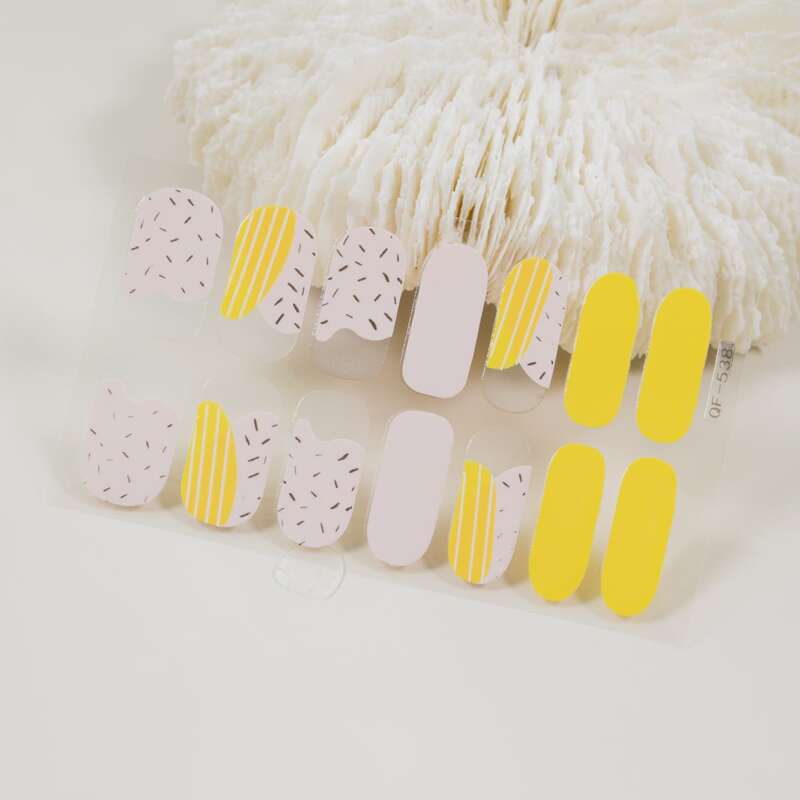 

1sheet Graphic Nail Sticker, Multicolor