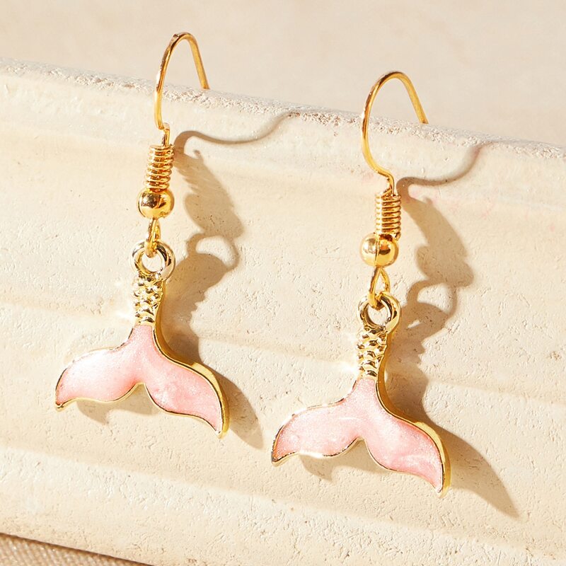 

Fish Tail Drop Earrings, Gold
