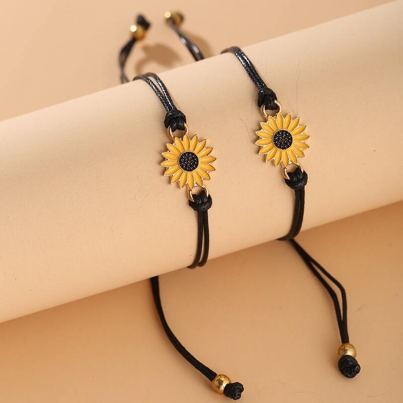 

2pcs Flower Decor Rope Bracelet, Multicolor