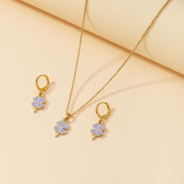 

Flower Pendant Necklace & Earrings, Gold