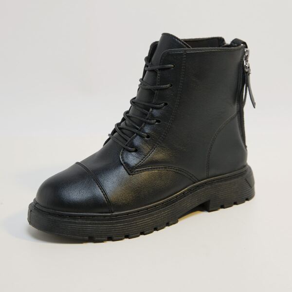 

Minimalist Back Zip Ankle Boots, Black
