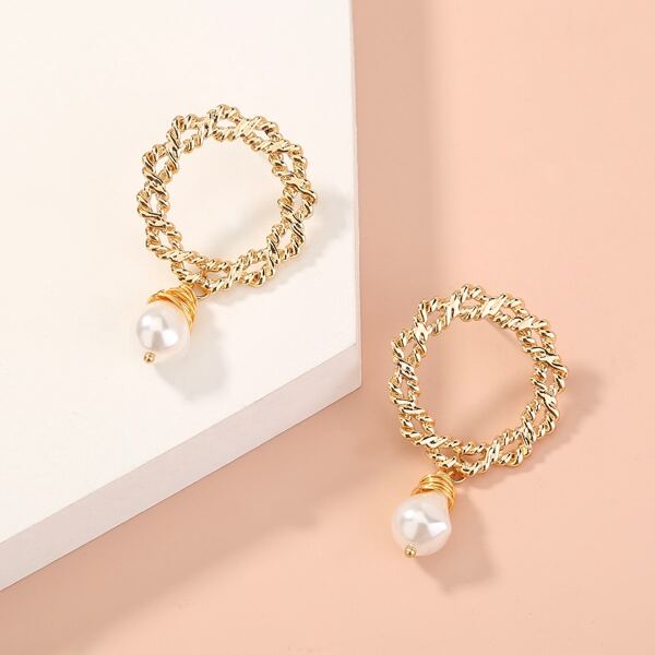 

Twist Round Decor Faux Pearl Drop Earrings, Gold
