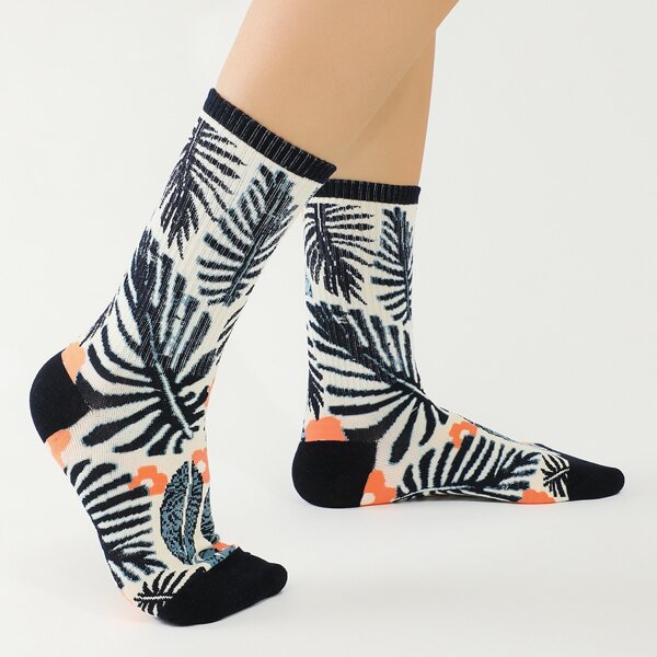 

Tribal Pattern Socks, Multicolor