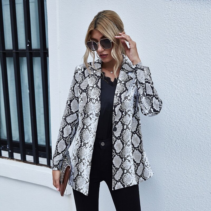 

Snakeskin Print Single Button Blazer, Multicolor