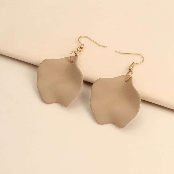 

Leaf Drop Earrings, Brown