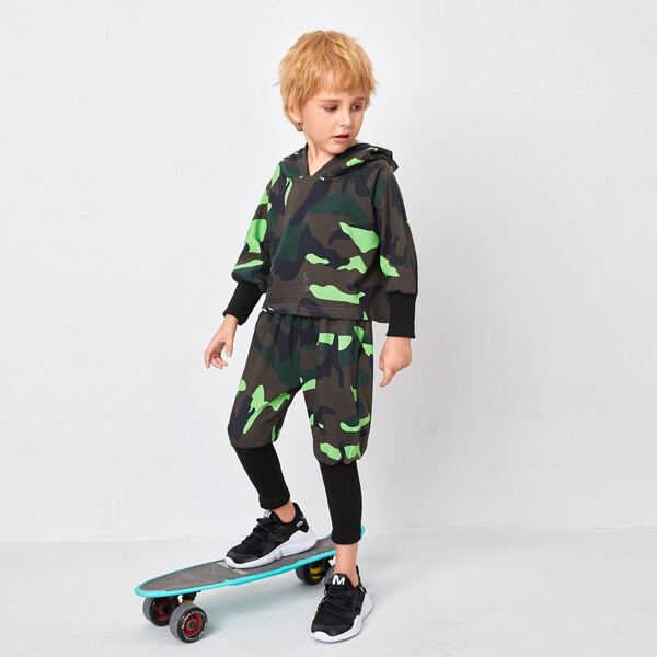 

Toddler Boys Camo Print Sweatshirt & Pants, Multicolor