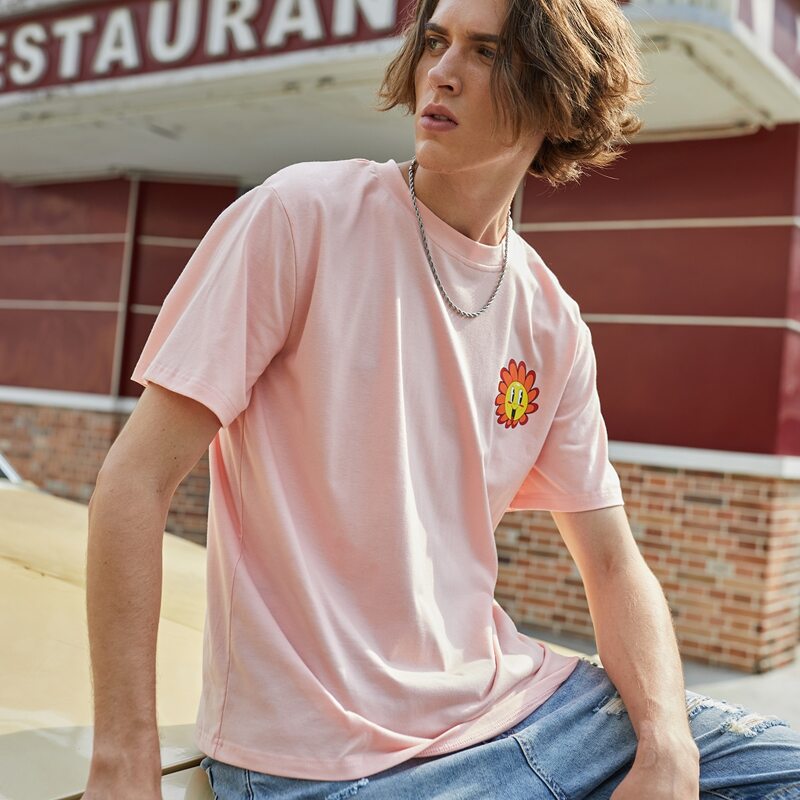 

ROMWE X Vincenttrinidadart Guys Cartoon Graphic Tee, Coral pink