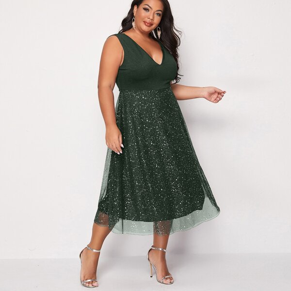 

Plus Glitter V-neck Prom Dress, Dark green