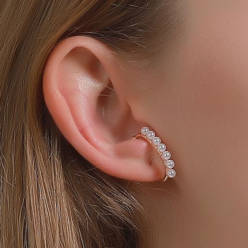 

1pc Faux Pearl Decor Ear Clip, Gold