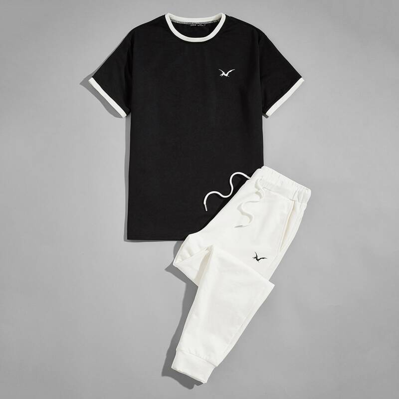 

Guys Animal Print Ringer Tee & Drawstring Sweatpants Set, Black and white