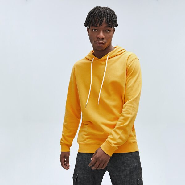 

Men Solid Drawstring Hooded Sweatshirt, Yellow