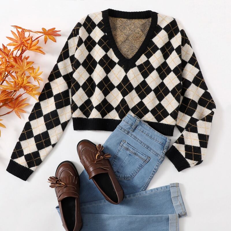 

V-neck Argyle Pattern Sweater, Multicolor