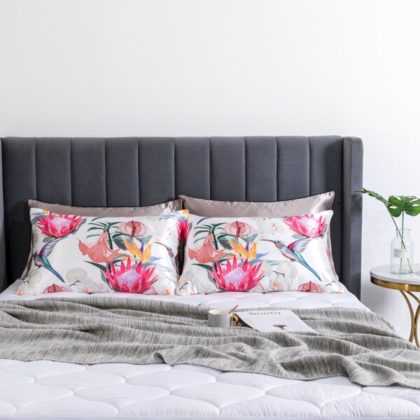 

1pair Floral Pattern Satin Pillowcase Without Filler, Multicolor