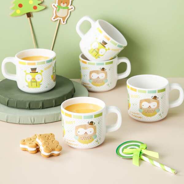 

1pc Kids Cartoon Graphic Random Cup, Multicolor