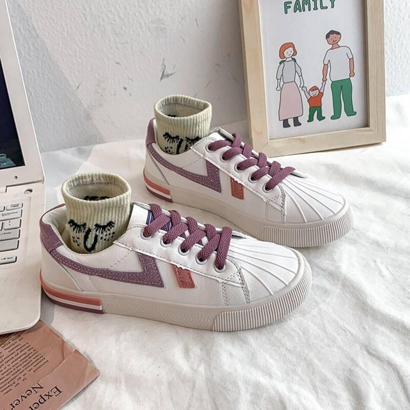 

Colorblock Lace-up Skate Shoes, White