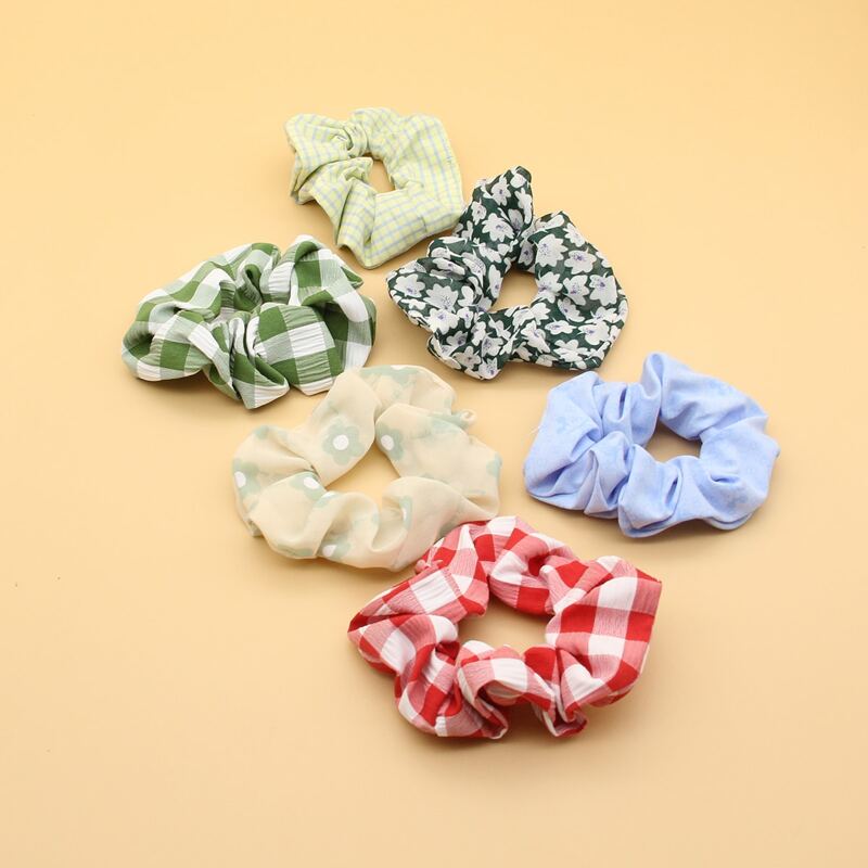 

6pcs Random Floral & Gingham Scrunchie, Multicolor