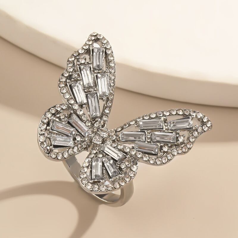 

Rhinestone Butterfly Ring, Silver