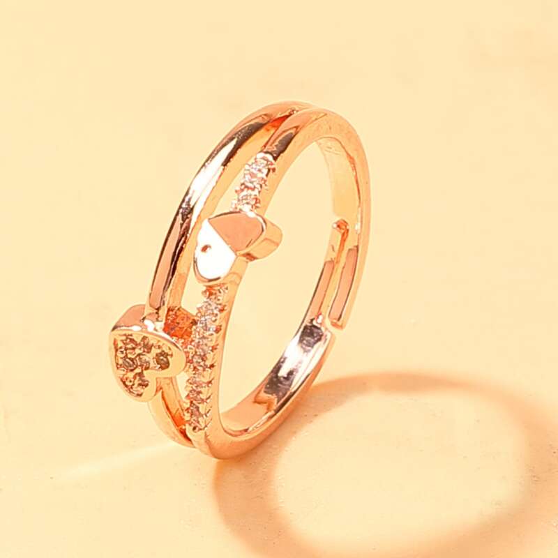 

Rhinestone Heart Ring, Gold