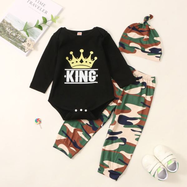 

Toddler Boys Letter Graphic Bodysuit & Camo Pants & Hat, Multicolor
