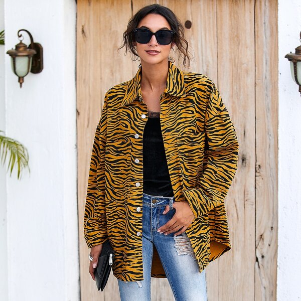 

Tiger Striped Print Button Drop Shoulder Blouse, Multicolor