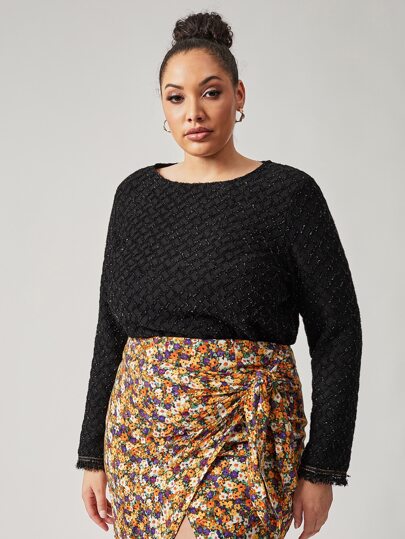 لباس علوي مقاس كبير بحافة خام وبفتحة خلفي