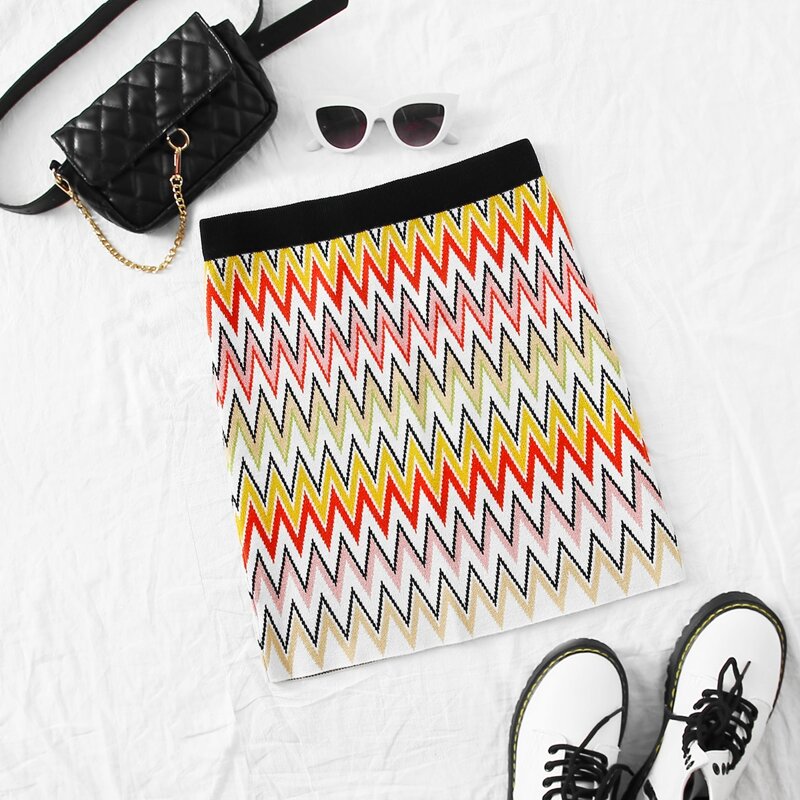 

Chevron Pattern Knit Skirt, Multicolor