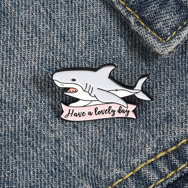 

Shark Design Brooch, Multicolor