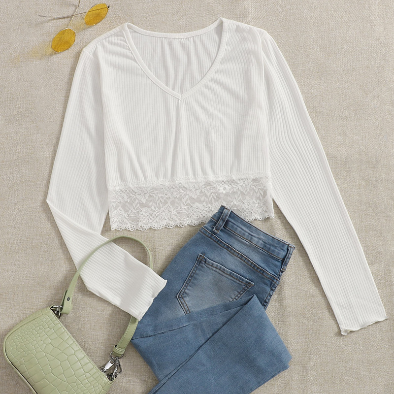 

Solid Lace Hem Crop Tee, White