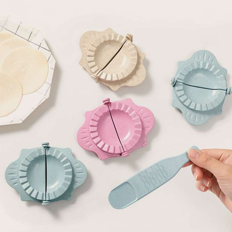 

1pc Random Dumpling Mold, Multicolor