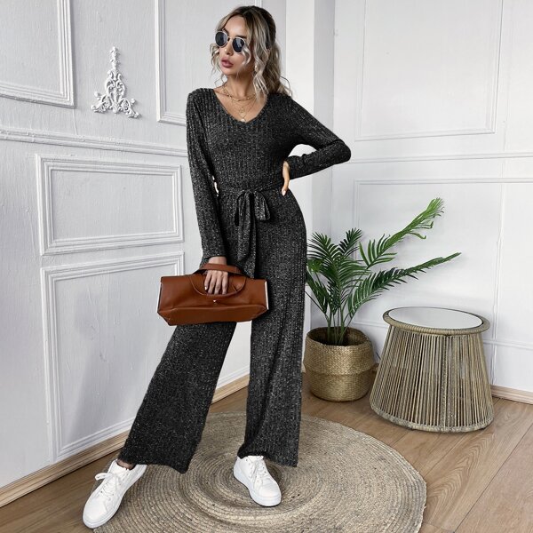 

Keyhole Back Solid Belted Tee Jumpsuit, Black
