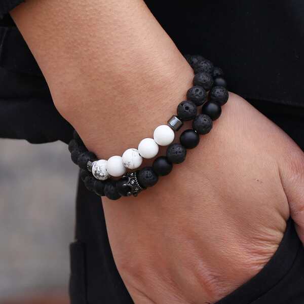 

2pcs Men Crown Decor Beaded Bracelet, Black