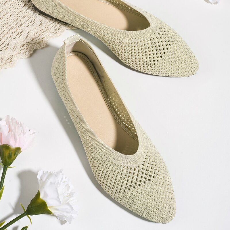 

Minimalist Knit Slip On Flats, Apricot