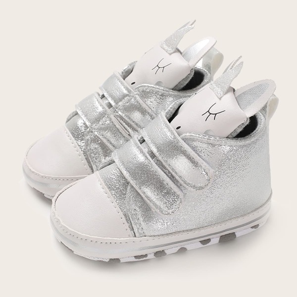 

Baby Girl Metallic Velcro Strap Sneakers, Silver